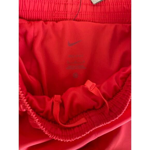 Girls Shorts & T-Shirt 2pc Set Nike Dri-fit M NWT - Picture 8 of 8